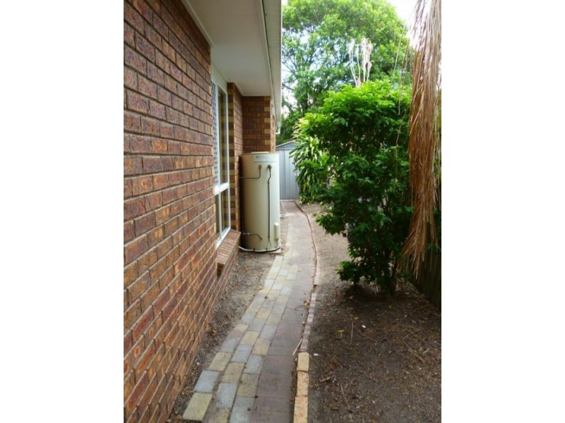 40 William Street, Urangan QLD 4655