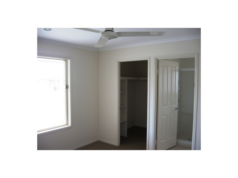 36 Bounty Circuit, Eli Waters QLD 4655