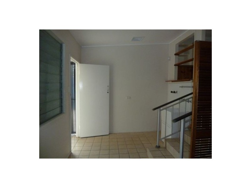 3 Watson Street, Pialba QLD 4655