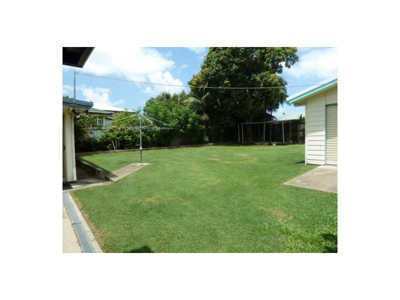 3 Watson Street, Pialba QLD 4655