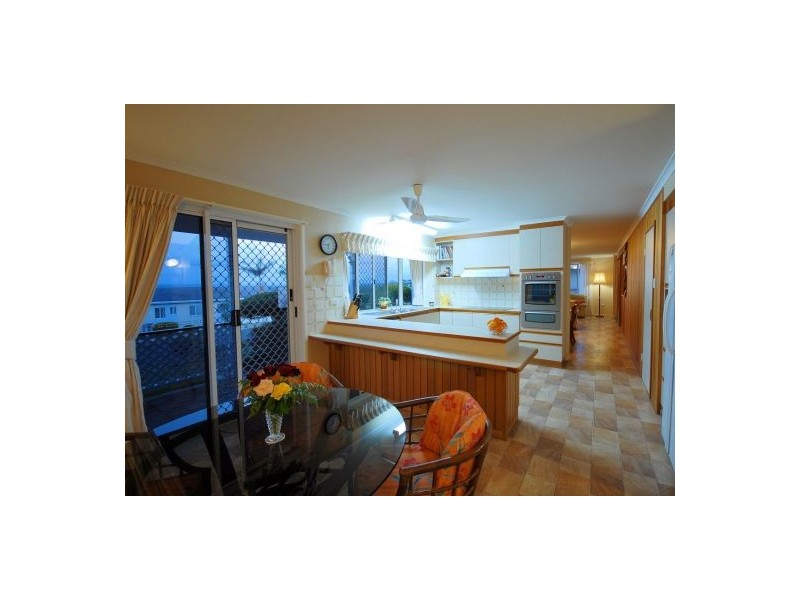 1 Trobriand Pl, Kawungan QLD 4655