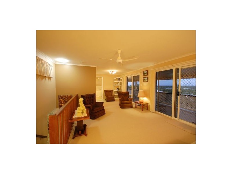 1 Trobriand Pl, Kawungan QLD 4655