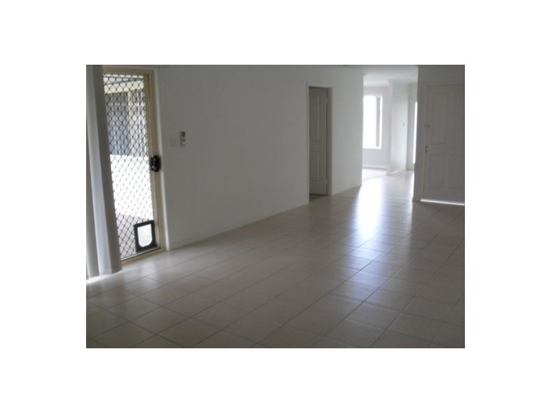 91 Endeavour Way, Eli Waters QLD 4655