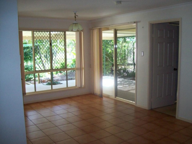 11 Parkway Drive, Hervey Bay QLD 4655