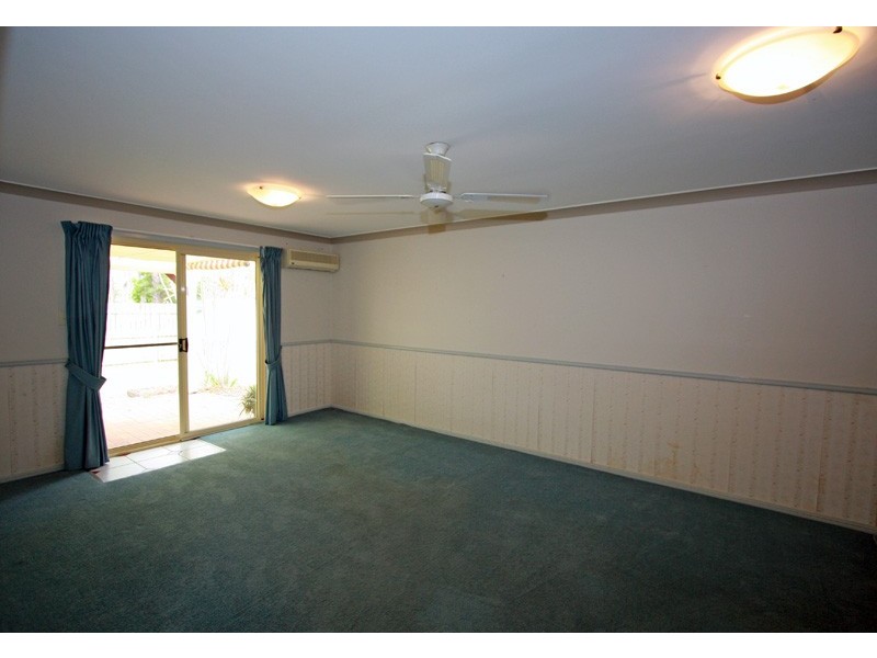 6 Earls Ct, Point Vernon QLD 4655