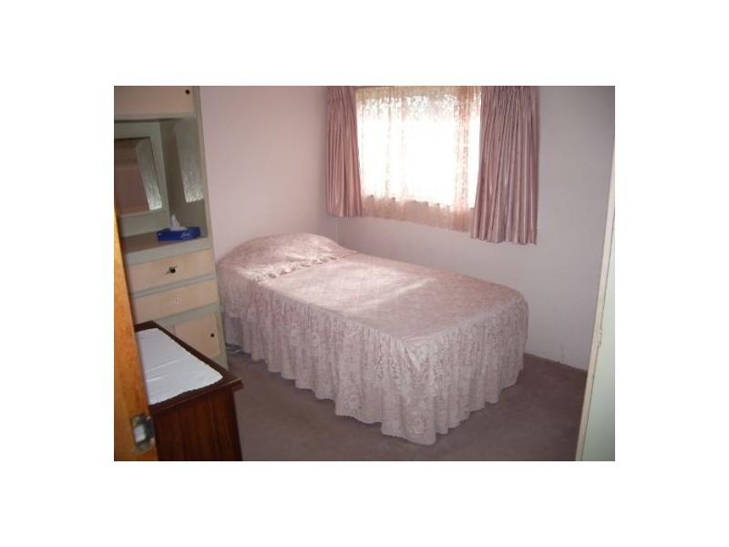 3A Herbert Street, Urangan QLD 4655