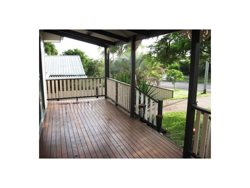 11 Crawford Drive, Dundowran QLD 4655