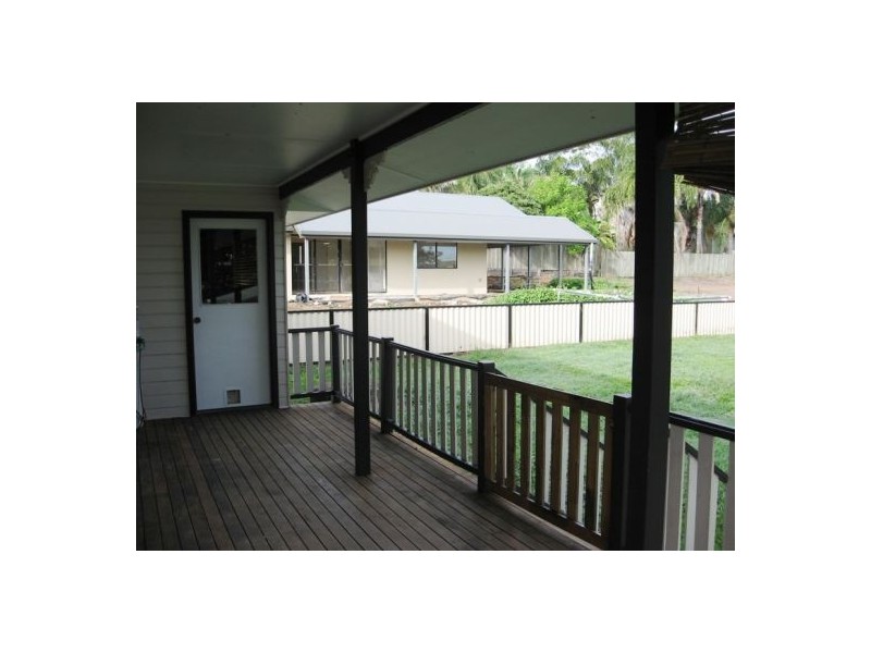 11 Crawford Drive, Dundowran QLD 4655