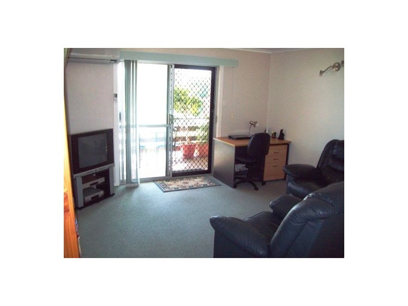 9 / 64 TAYLOR ST, Pialba QLD 4655