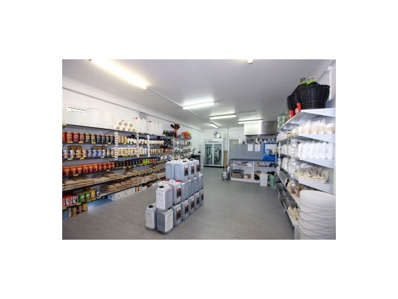 Shop 2 13-15 BIDEFORD ST, Torquay QLD 4655