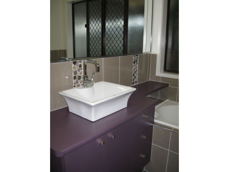 30 Drummond Street, Urangan QLD 4655