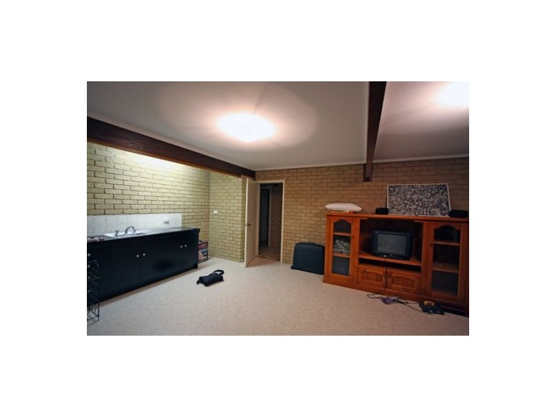 6 Regency Ave, Urraween QLD 4655