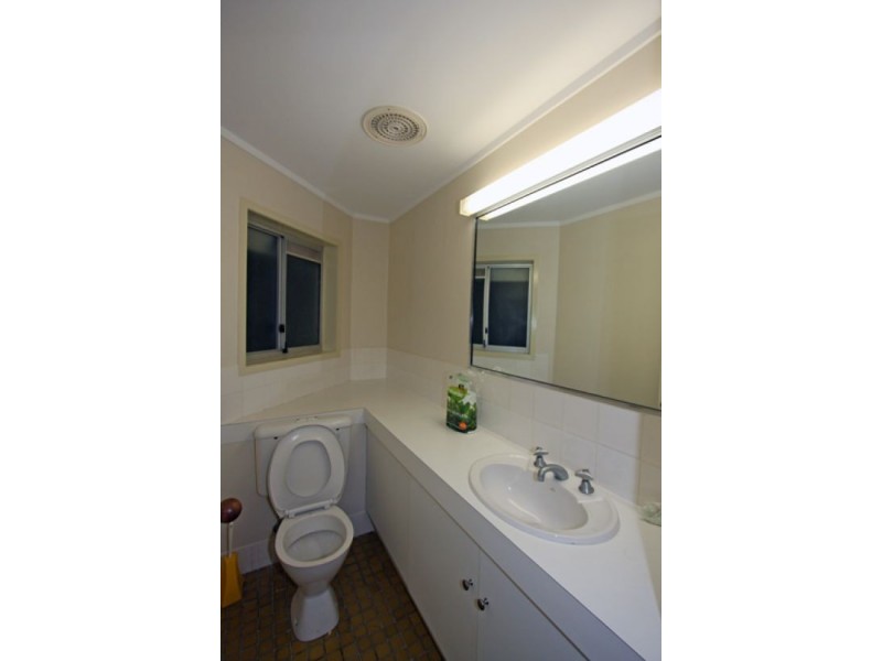 6 Regency Ave, Urraween QLD 4655