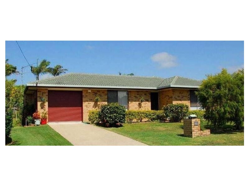 44 Hansen Street, Urangan QLD 4655