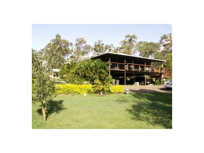 35 DREAMTIME AVE, Burrum Heads QLD 4659