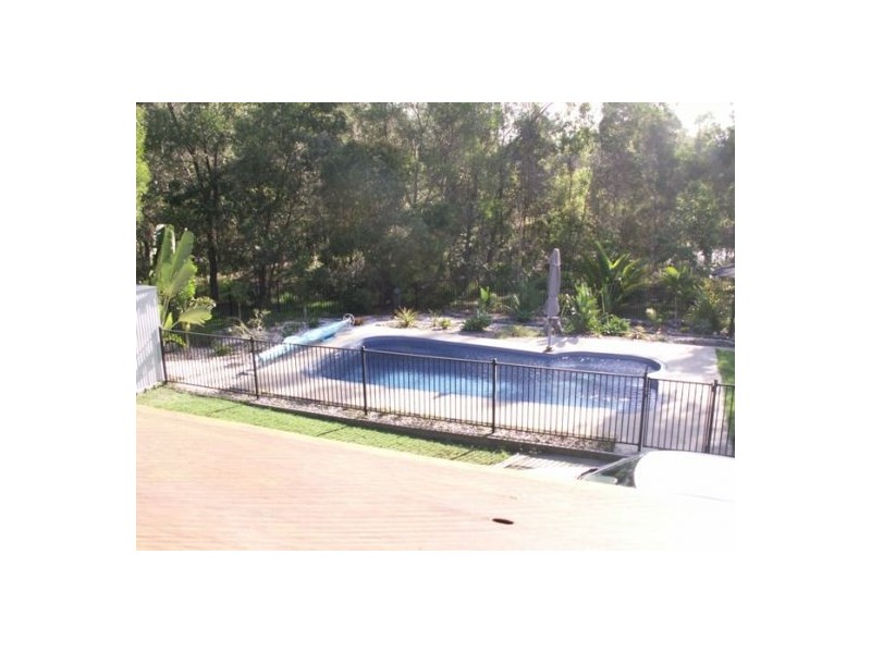 35 DREAMTIME AVE, Burrum Heads QLD 4659