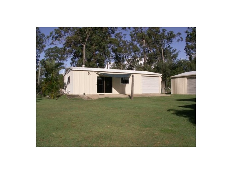 35 DREAMTIME AVE, Burrum Heads QLD 4659