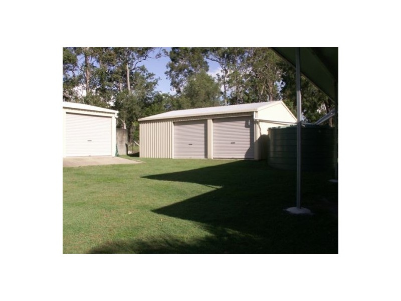 35 DREAMTIME AVE, Burrum Heads QLD 4659