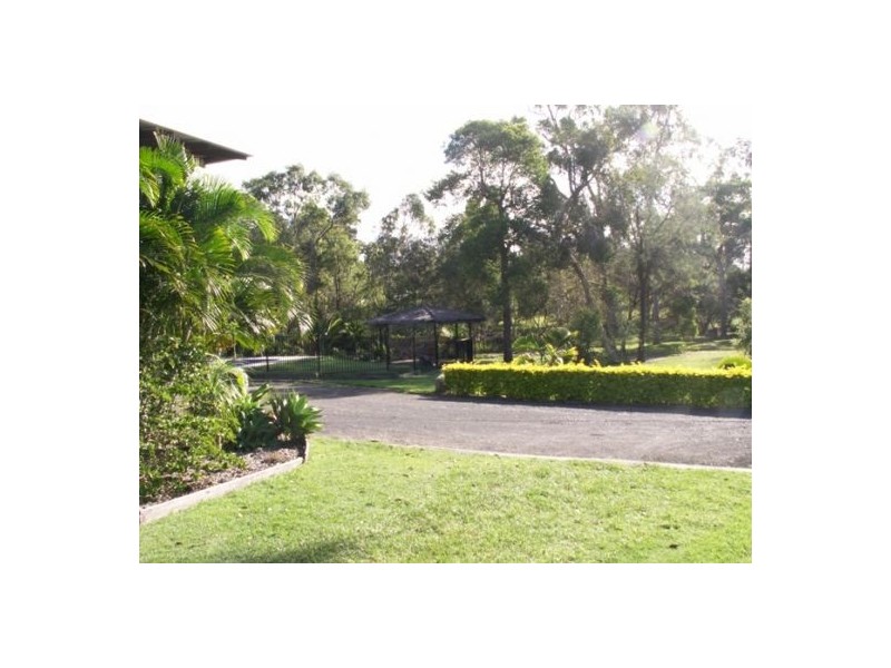 35 DREAMTIME AVE, Burrum Heads QLD 4659