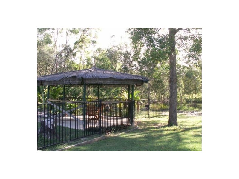 35 DREAMTIME AVE, Burrum Heads QLD 4659