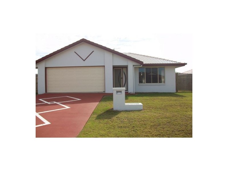 85 Endeavour Way, Eli Waters QLD 4655