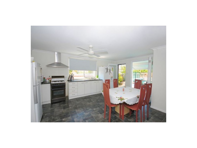 57 Hibiscus Street, Urangan QLD 4655
