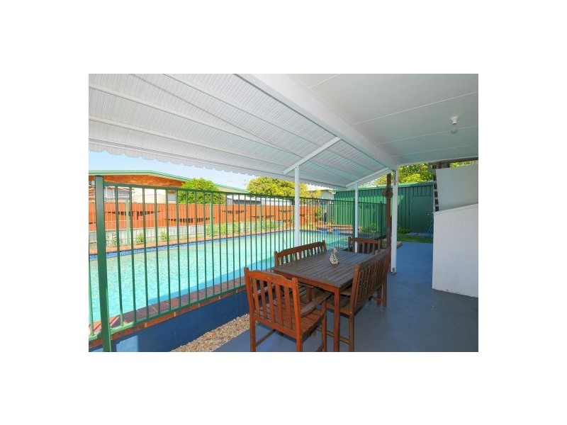 57 Hibiscus Street, Urangan QLD 4655