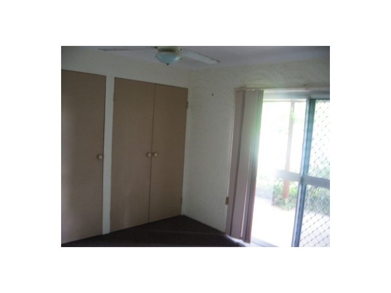 21 Mayfair Street, Point Vernon QLD 4655