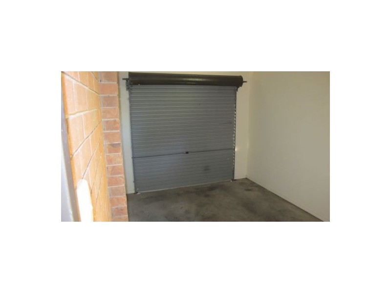 33 Vanda Street, Urangan QLD 4655