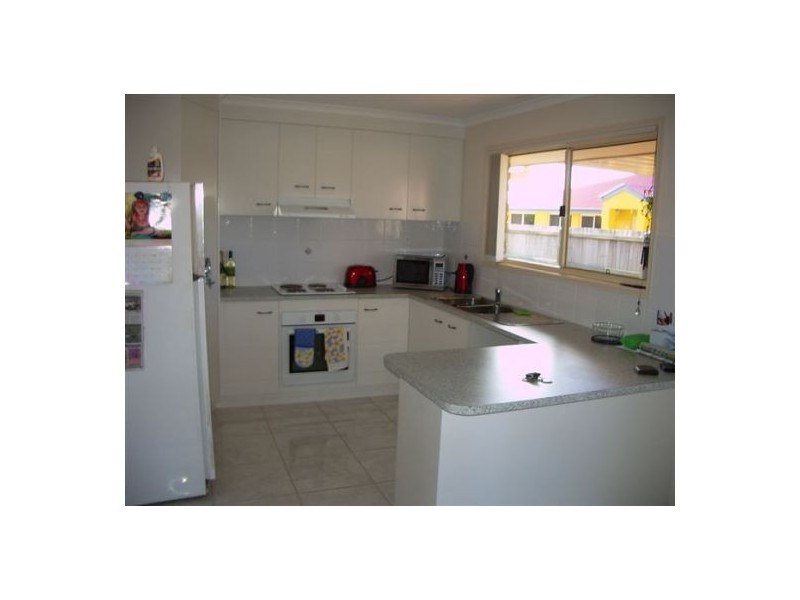 17 Gunsynd Way, Point Vernon QLD 4655