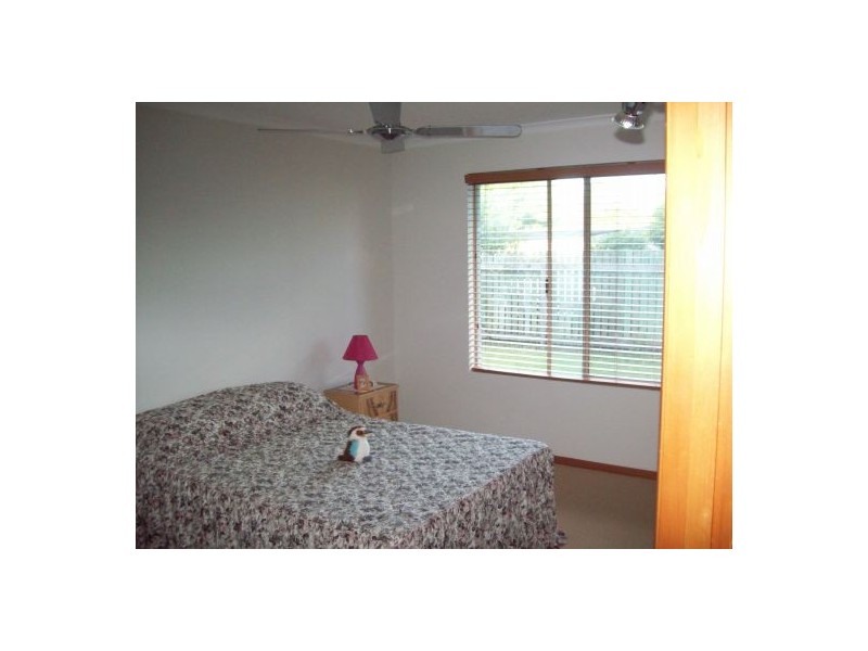 U9-4 Pilot Street, Urangan QLD 4655