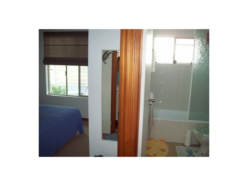 U9-4 Pilot Street, Urangan QLD 4655