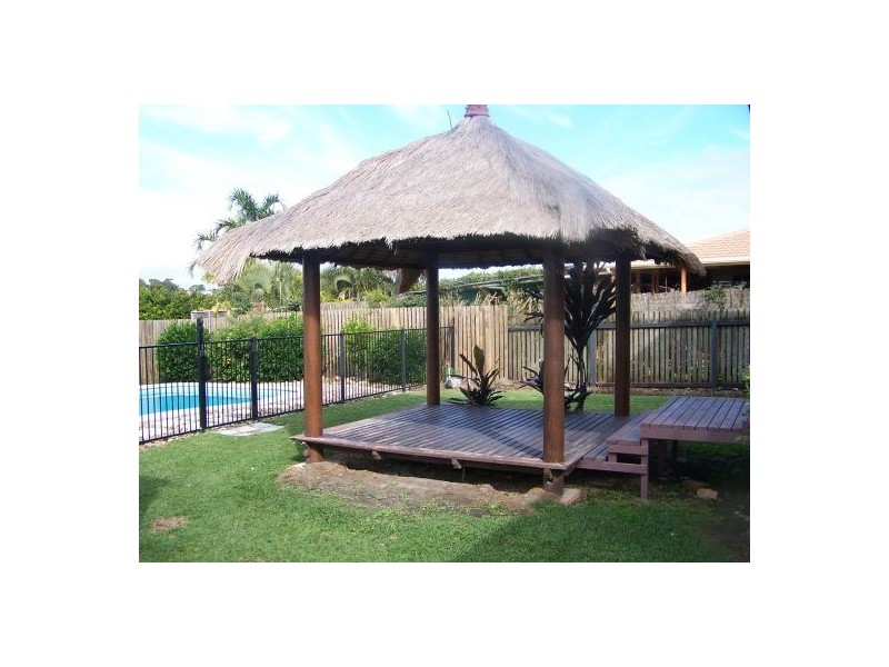 14 Craig Cr, Pialba QLD 4655