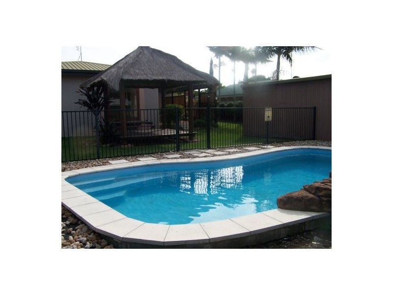 14 Craig Cr, Pialba QLD 4655