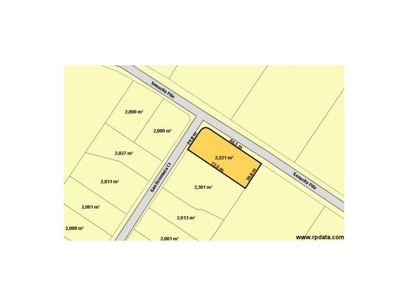 2a San Bromista Court, Urangan QLD 4655