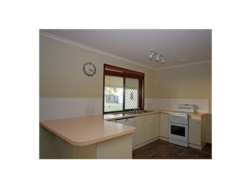 23 Debra Ct, Urangan QLD 4655