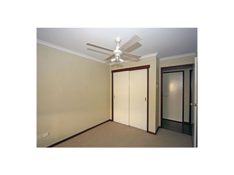 23 Debra Ct, Urangan QLD 4655
