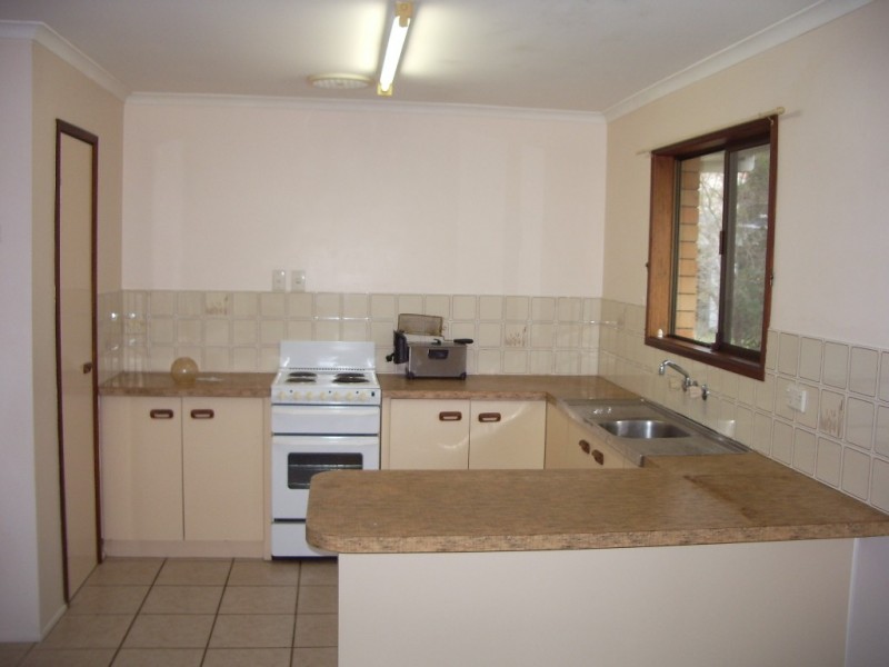 188 Torquay Road, Scarness QLD 4655