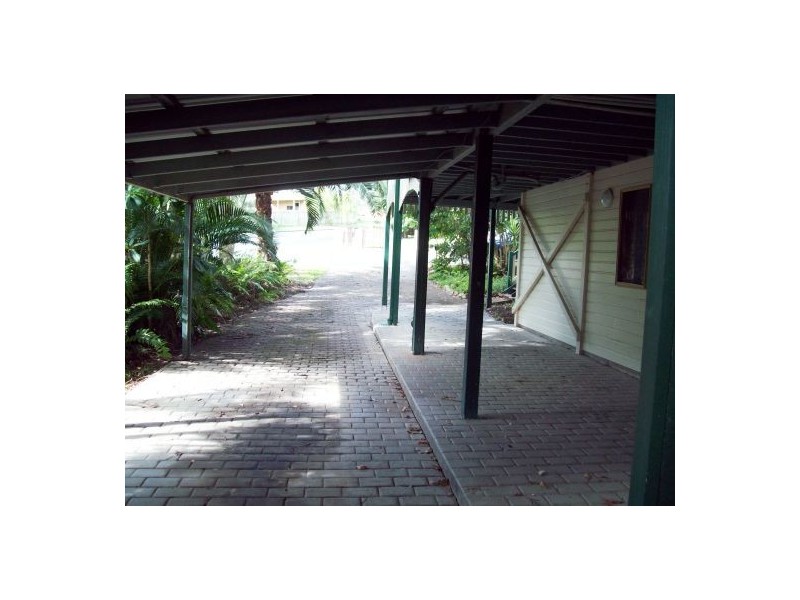 8 Beckwith Street, Torquay QLD 4655