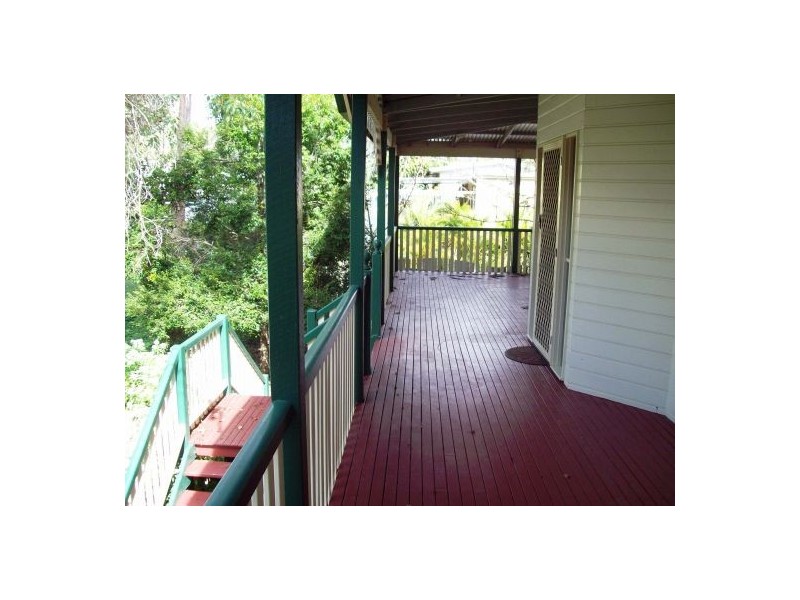 8 Beckwith Street, Torquay QLD 4655