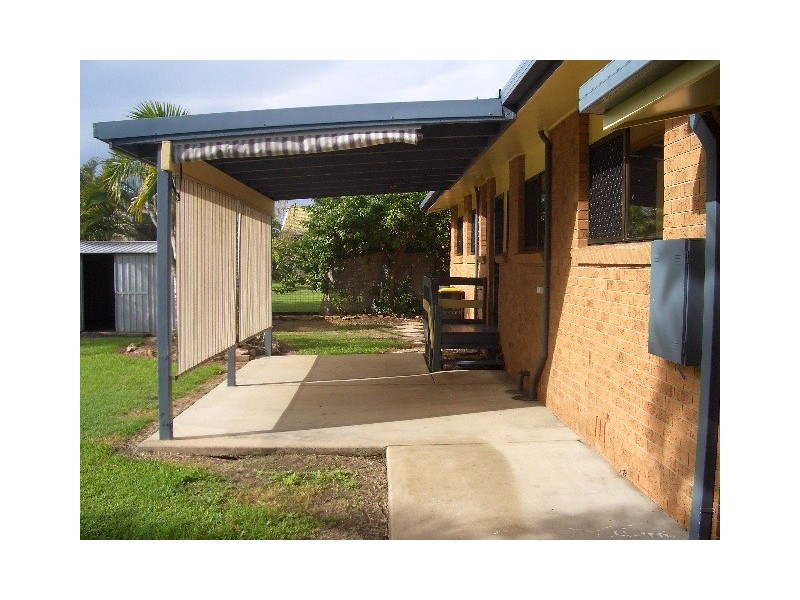 5 Preston, Point Vernon QLD 4655