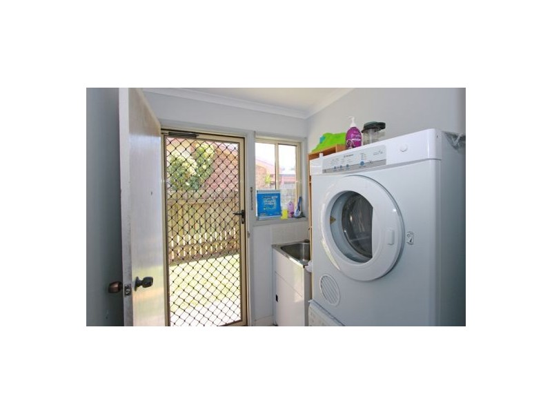 38 HONEYSUCKLE AVE, Kawungan QLD 4655