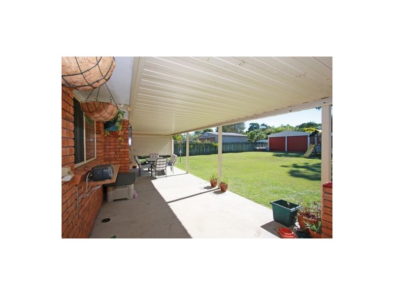 38 HONEYSUCKLE AVE, Kawungan QLD 4655