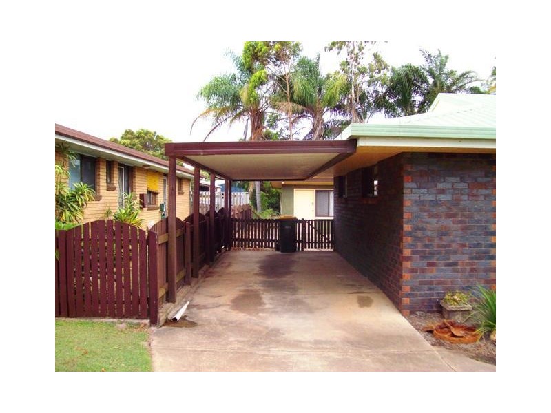 11 Burrum Street, Urangan QLD 4655