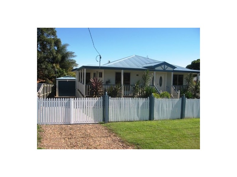 13 Honiton Street, Torquay QLD 4655