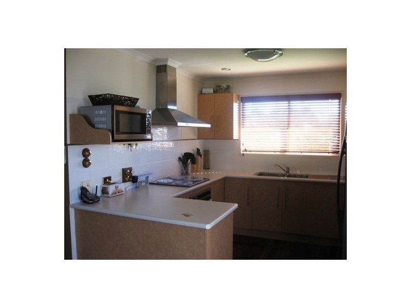 13 Honiton Street, Torquay QLD 4655