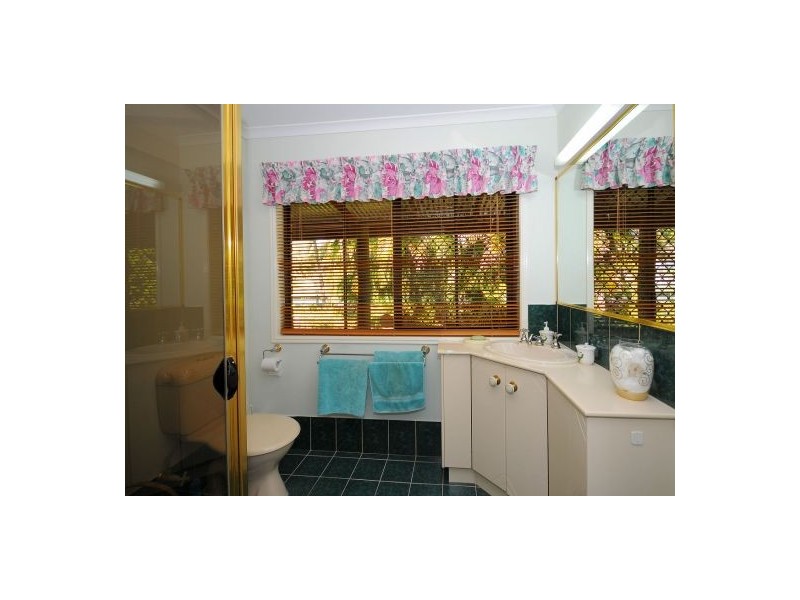 222 Denmans Camp Road, Wondunna QLD 4655