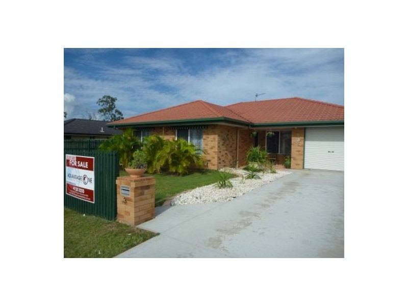 3 Moonstone Drive, Urangan QLD 4655