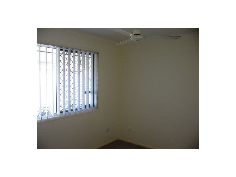 3 Moonstone Drive, Urangan QLD 4655