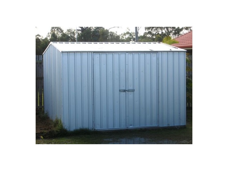 3 Moonstone Drive, Urangan QLD 4655